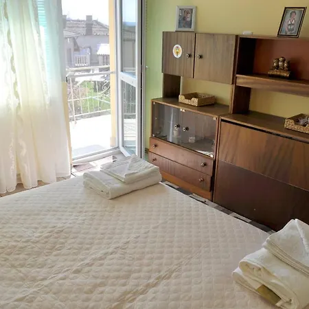 в с. габарево, долината на розите.